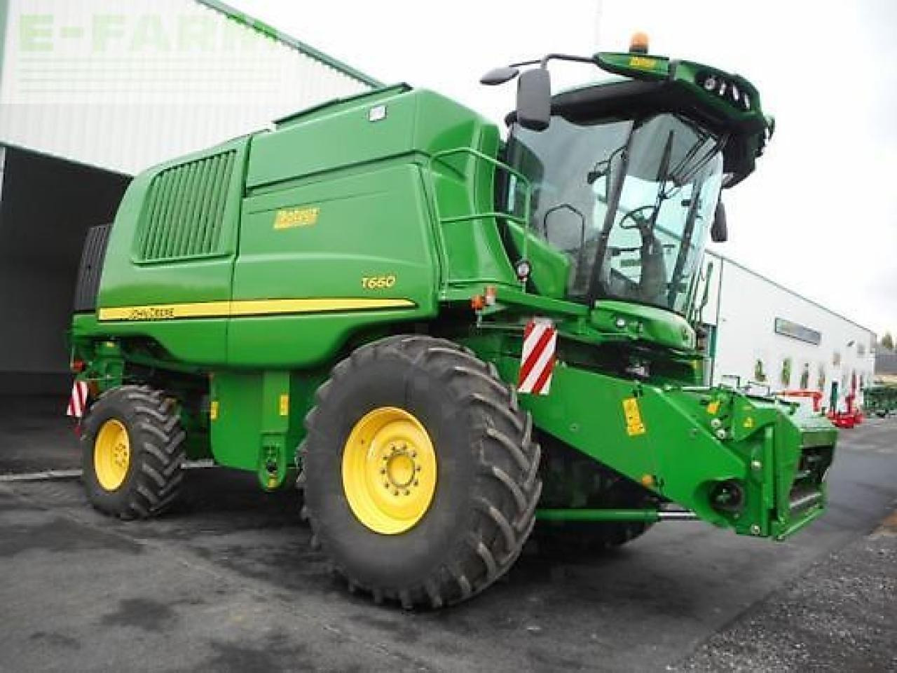 John Deere t660 - Moissonneuse-batteuse: photos 2 John Deere t660 - Moissonneuse-batteuse: photos 2