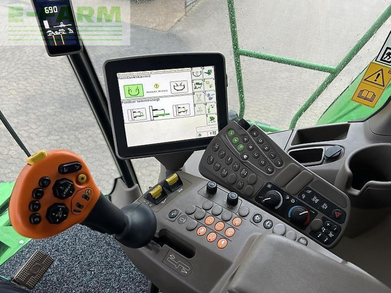 John Deere t670 - Moissonneuse-batteuse: photos 5 John Deere t670 - Moissonneuse-batteuse: photos 5