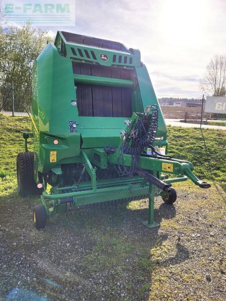 John Deere v461m - Presse à balles cubiques: photos 3 John Deere v461m - Presse à balles cubiques: photos 3