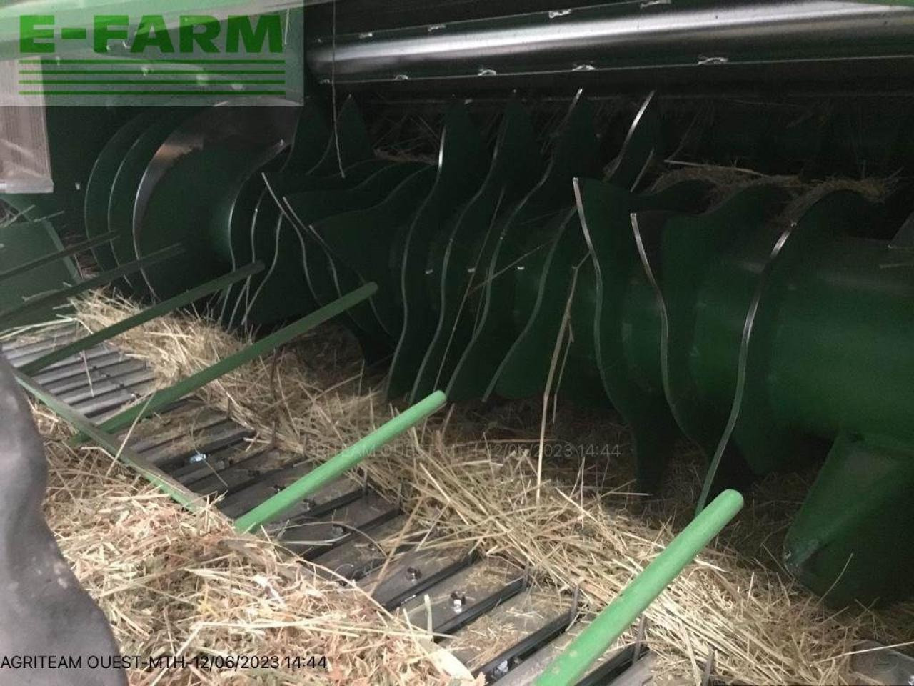 John Deere v461m - Presse à balles cubiques: photos 5 John Deere v461m - Presse à balles cubiques: photos 5