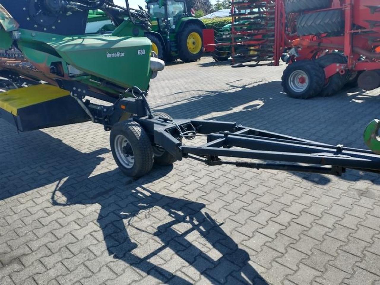John Deere vs630 variostar 9,5m - Moissoneuse: photos 2 John Deere vs630 variostar 9,5m - Moissoneuse: photos 2