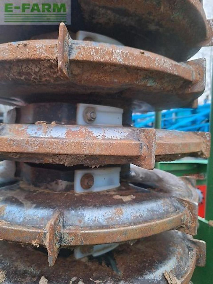 Kerner x3 600 grubber schwergrubber x4 flügelschargrubber horsch - Bineuse: photos 5 Kerner x3 600 grubber schwergrubber x4 flügelschargrubber horsch - Bineuse: photos 5
