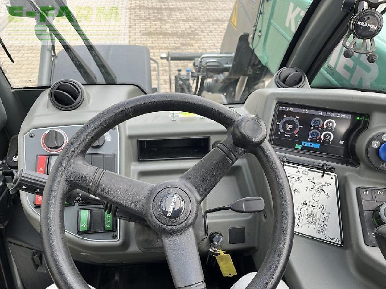 Chariot télescopique Kramer kt 407: photos 11 Chariot télescopique Kramer kt 407: photos 11