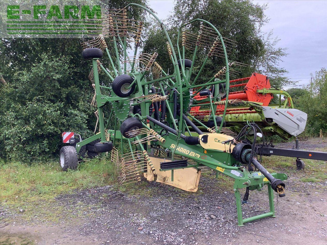 Krone SWADRO TC930 - Faneuse: photos 1 Krone SWADRO TC930 - Faneuse: photos 1