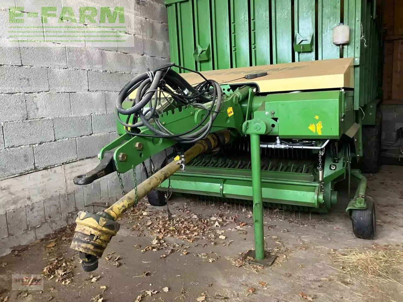 Krone ax 280 gl - Autochargeuse: photos 3 Krone ax 280 gl - Autochargeuse: photos 3