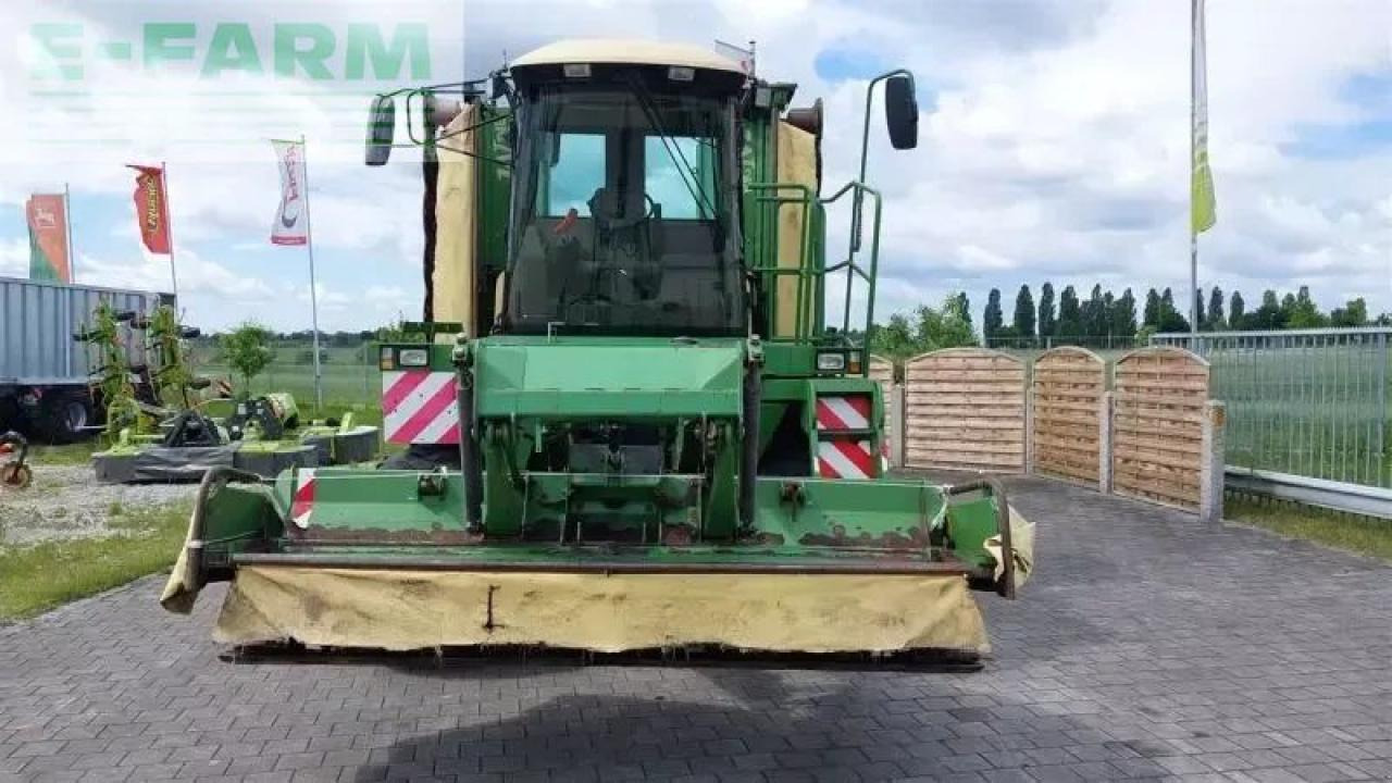 Krone big m - Faucheuse: photos 3 Krone big m - Faucheuse: photos 3