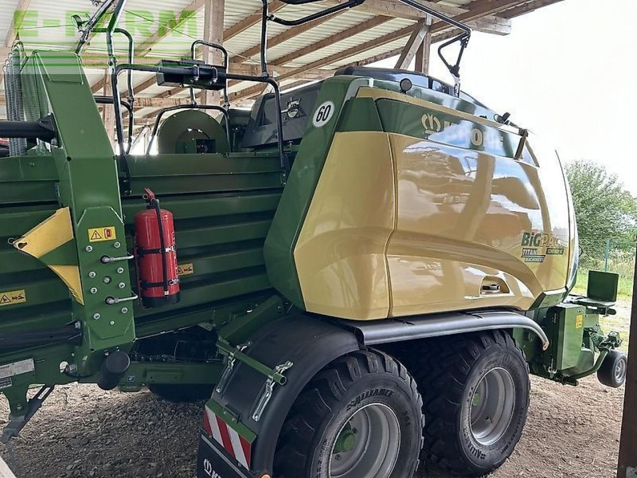 Krone big pack 1290 hdp vc - Presse à balles cubiques: photos 3 Krone big pack 1290 hdp vc - Presse à balles cubiques: photos 3