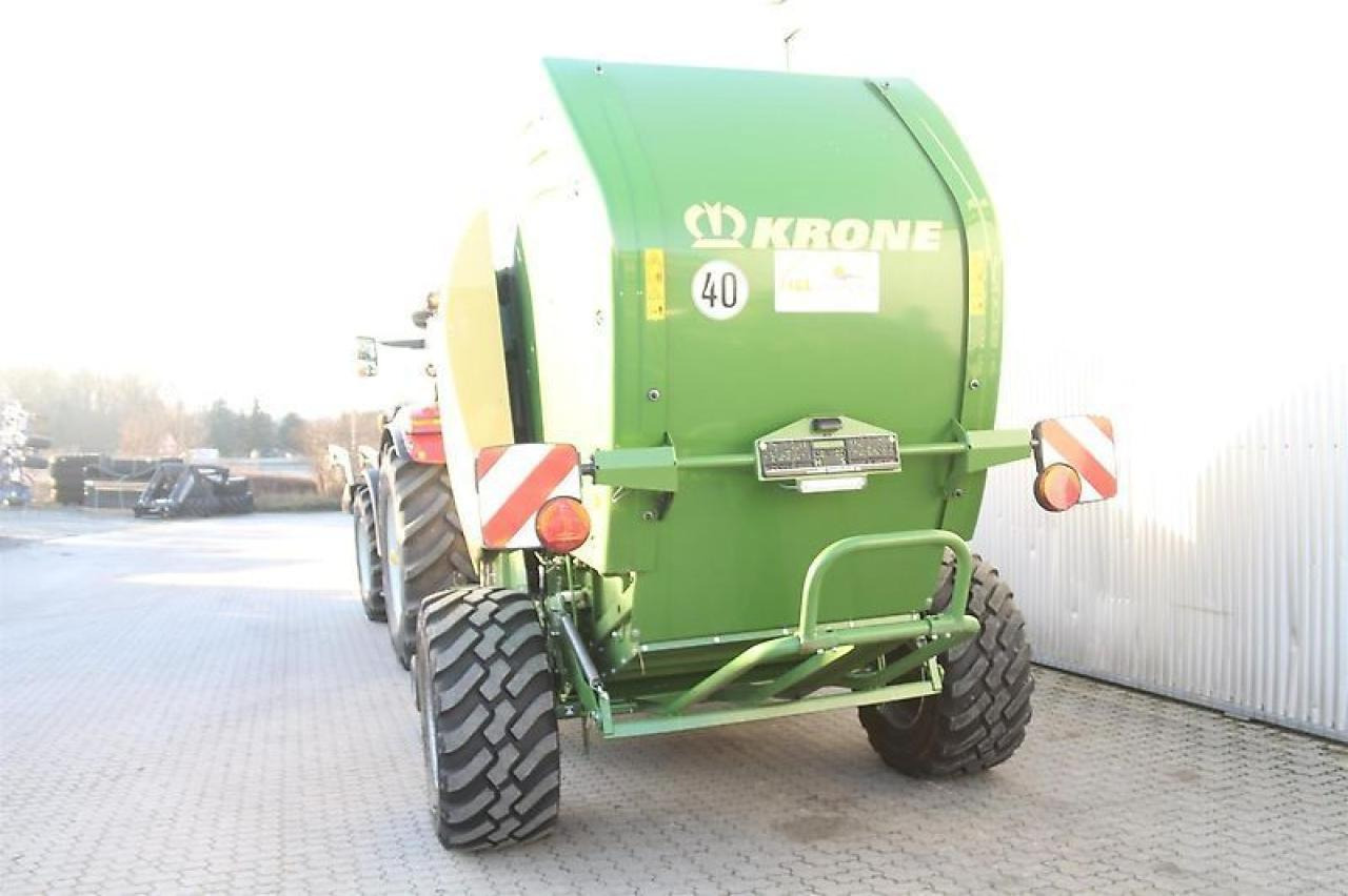 Krone comprima v 180 xc - Presse à balles cubiques: photos 1 Krone comprima v 180 xc - Presse à balles cubiques: photos 1