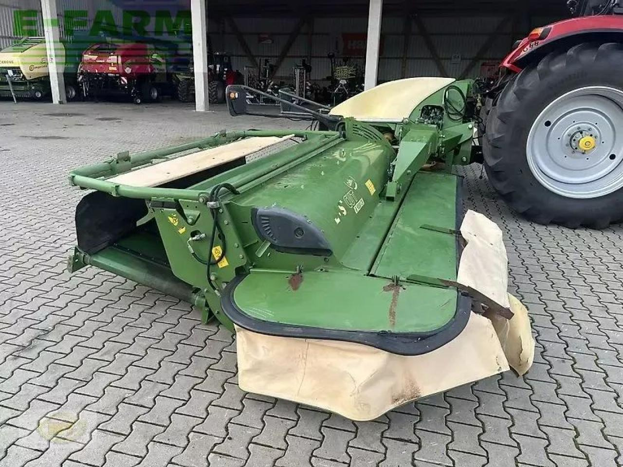 Krone easy cut b 1000 cv collect - Faucheuse: photos 3 Krone easy cut b 1000 cv collect - Faucheuse: photos 3