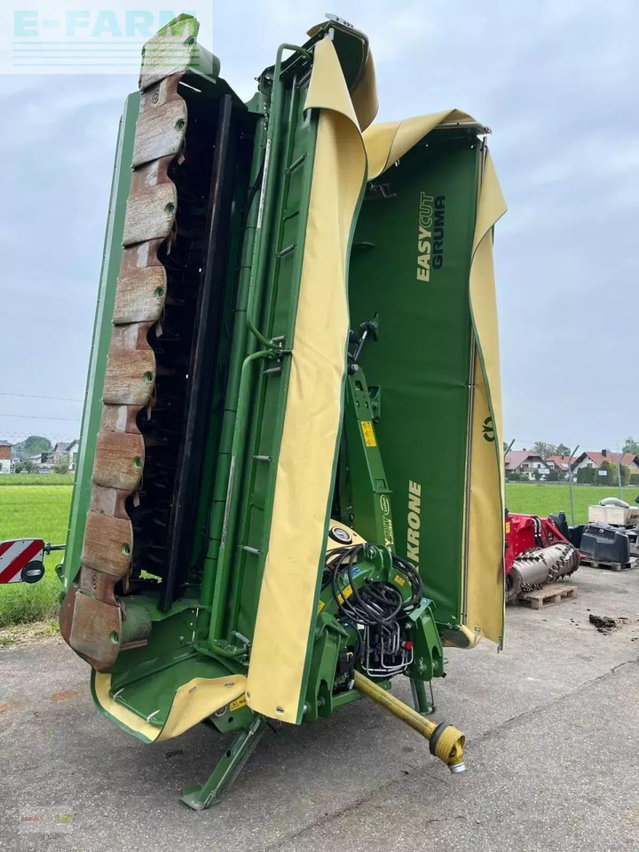 Krone easy cut b 950 collect - Faucheuse: photos 1 Krone easy cut b 950 collect - Faucheuse: photos 1