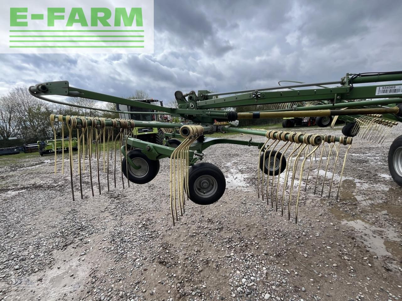 Krone swadro 1400 plus - Faneuse: photos 4 Krone swadro 1400 plus - Faneuse: photos 4