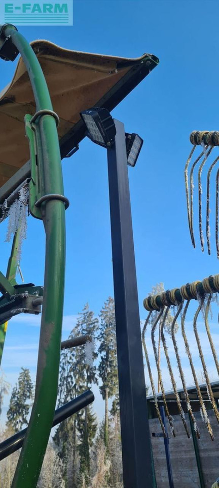 Krone ts 620 - Faneuse: photos 5 Krone ts 620 - Faneuse: photos 5