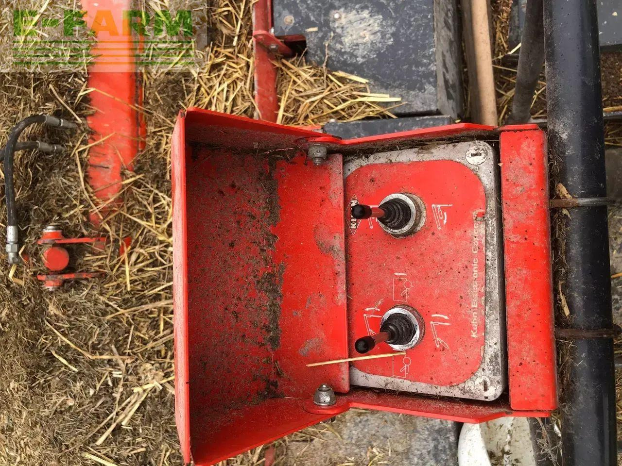 Kuhn altor 6070 - Matériel d'ensilage: photos 5 Kuhn altor 6070 - Matériel d'ensilage: photos 5