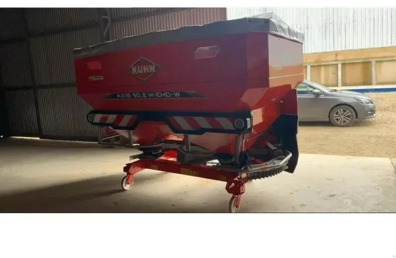 Kuhn axis 50.2 memc-w - Distributeur d'engrais: photos 4 Kuhn axis 50.2 memc-w - Distributeur d'engrais: photos 4