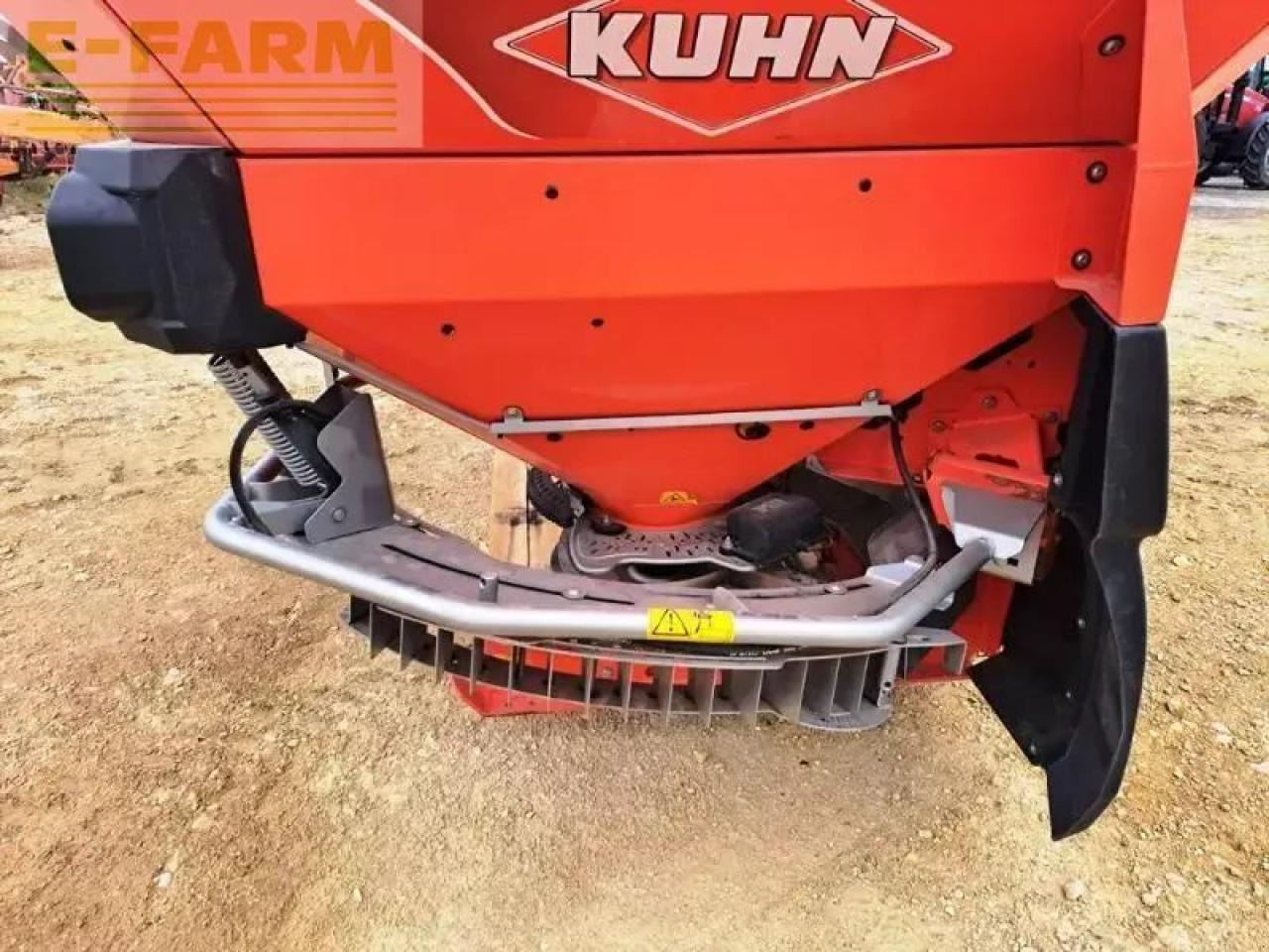 Kuhn axis 50.2 memc-w - Distributeur d'engrais: photos 5 Kuhn axis 50.2 memc-w - Distributeur d'engrais: photos 5