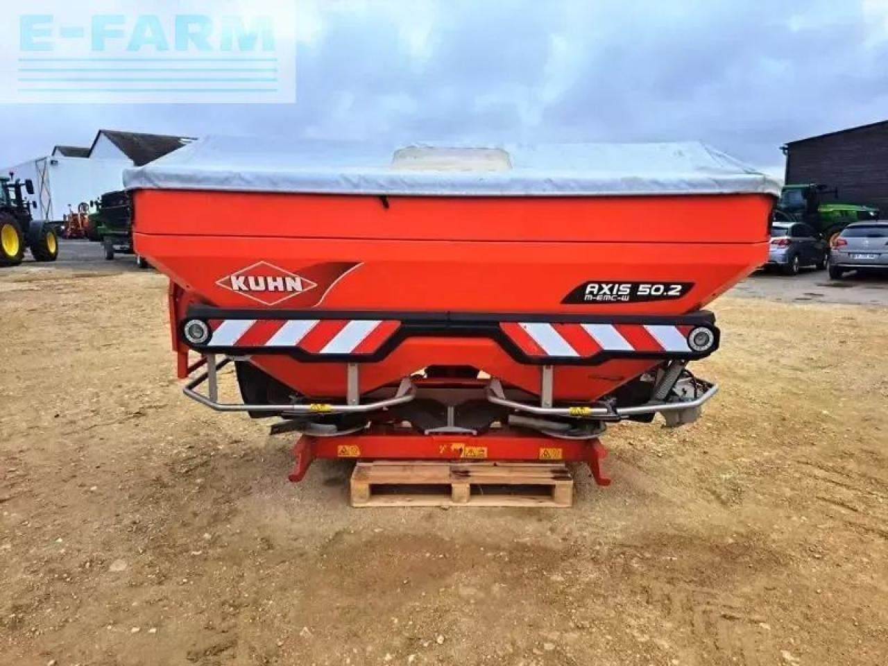 Kuhn axis 50.2 memc-w - Distributeur d'engrais: photos 3 Kuhn axis 50.2 memc-w - Distributeur d'engrais: photos 3