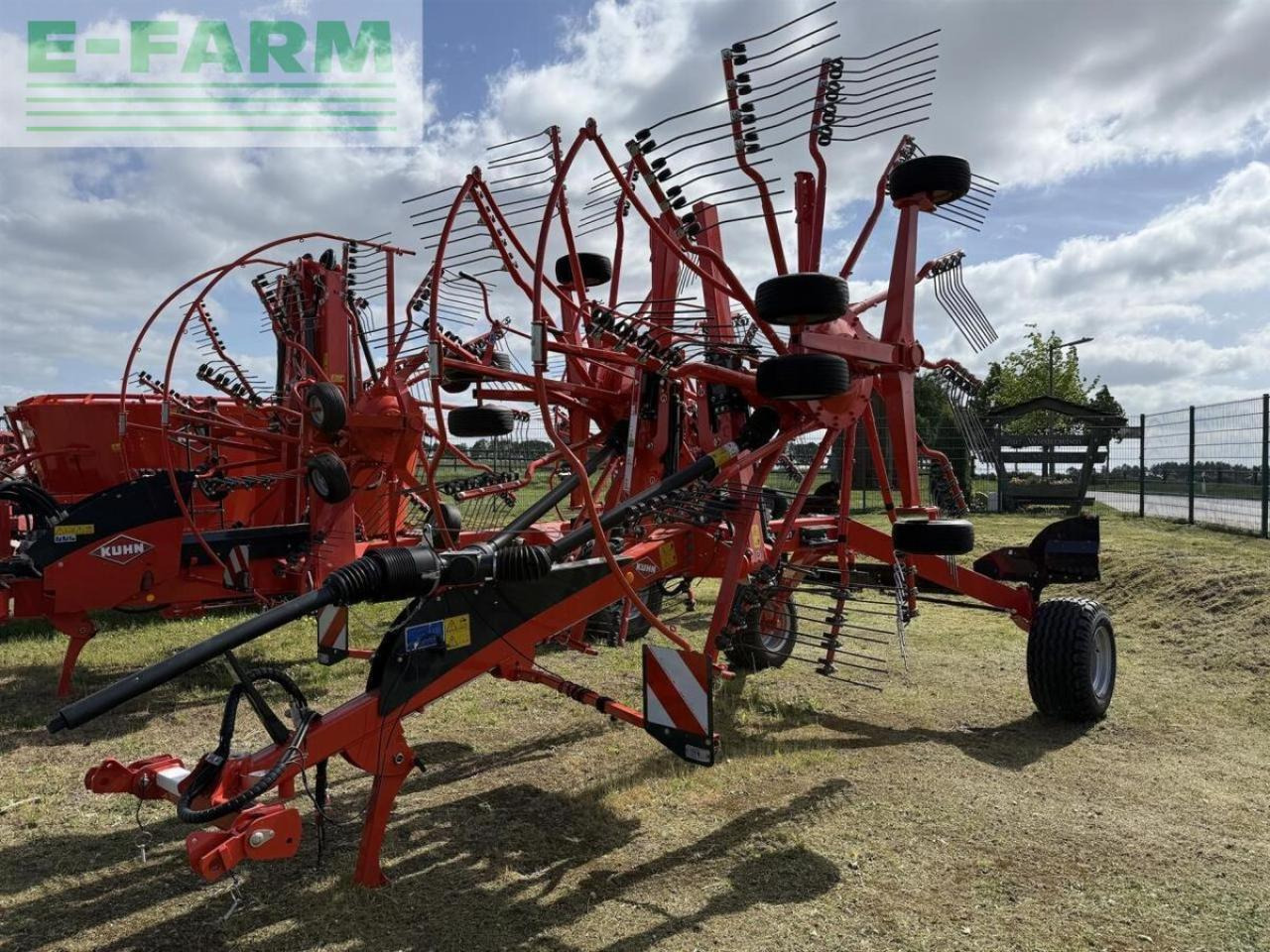 Kuhn ga8131 - Faneuse: photos 3 Kuhn ga8131 - Faneuse: photos 3