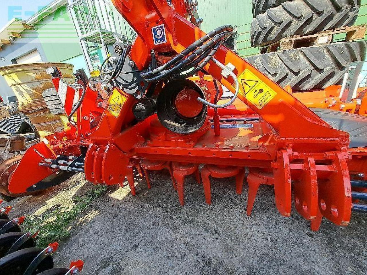 Kuhn hr3030 - Outils du sol: photos 3 Kuhn hr3030 - Outils du sol: photos 3