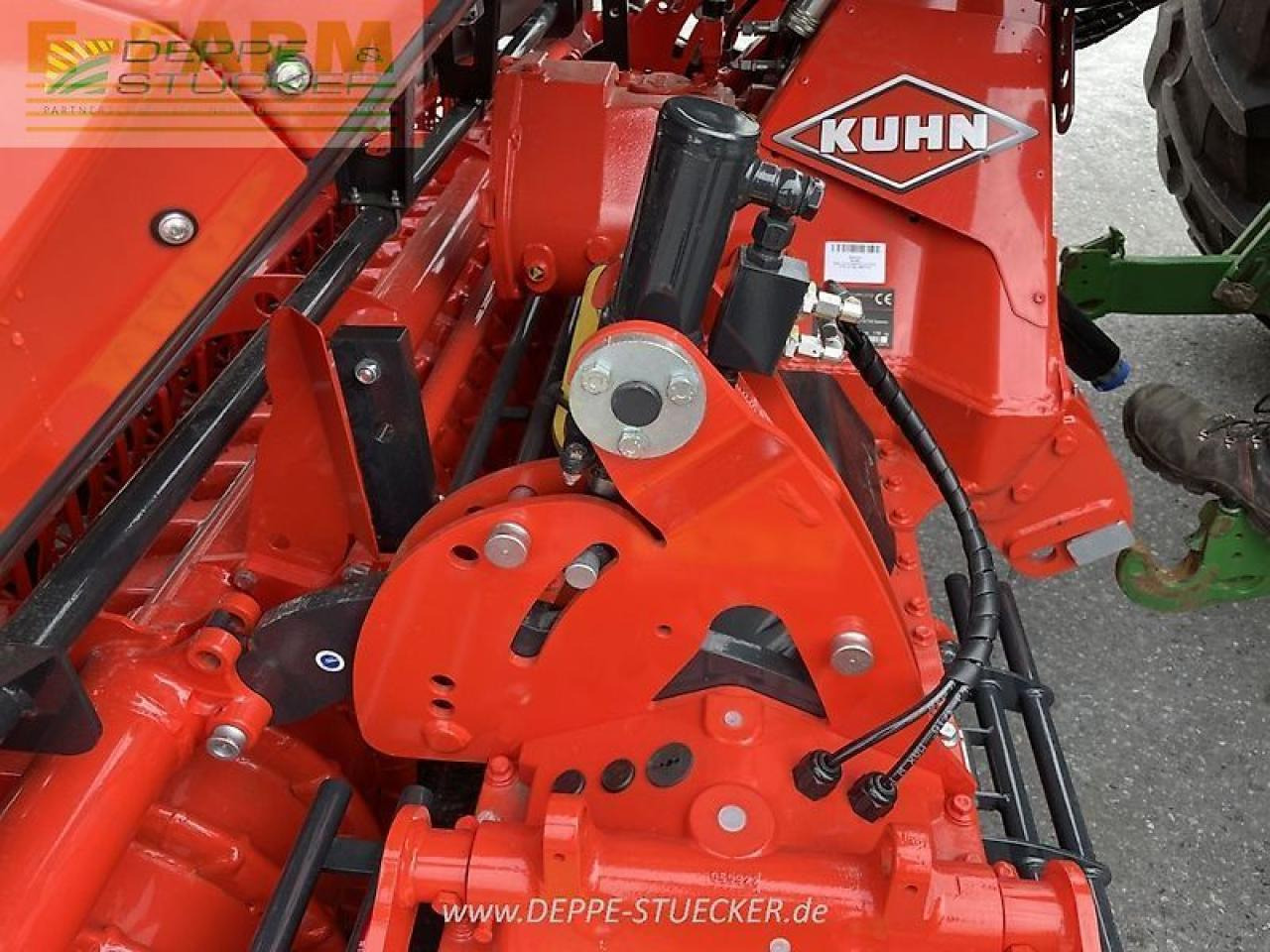 Kuhn hr3030 + venta3030 - Outils du sol: photos 2 Kuhn hr3030 + venta3030 - Outils du sol: photos 2
