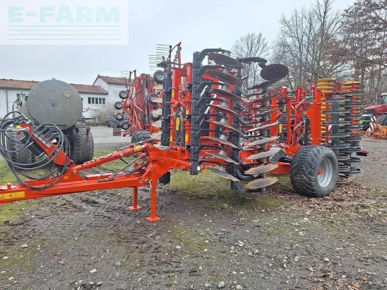 Kuhn optimer xl4000 - Cover crop: photos 1 Kuhn optimer xl4000 - Cover crop: photos 1