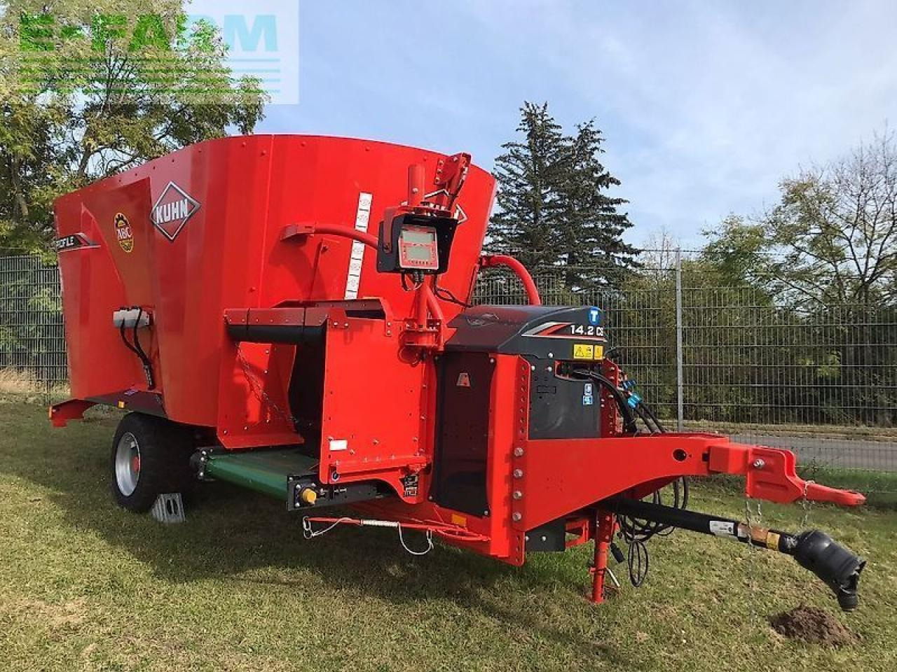 Kuhn profile 14.2 cs compact - Matériel d'élevage: photos 2 Kuhn profile 14.2 cs compact - Matériel d'élevage: photos 2
