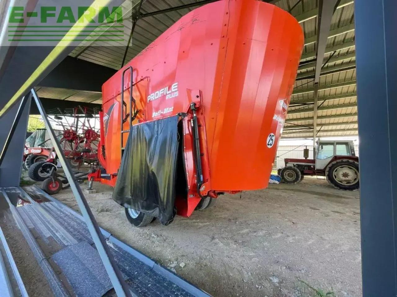 Kuhn profile plus 2070 - Matériel d'élevage: photos 5 Kuhn profile plus 2070 - Matériel d'élevage: photos 5