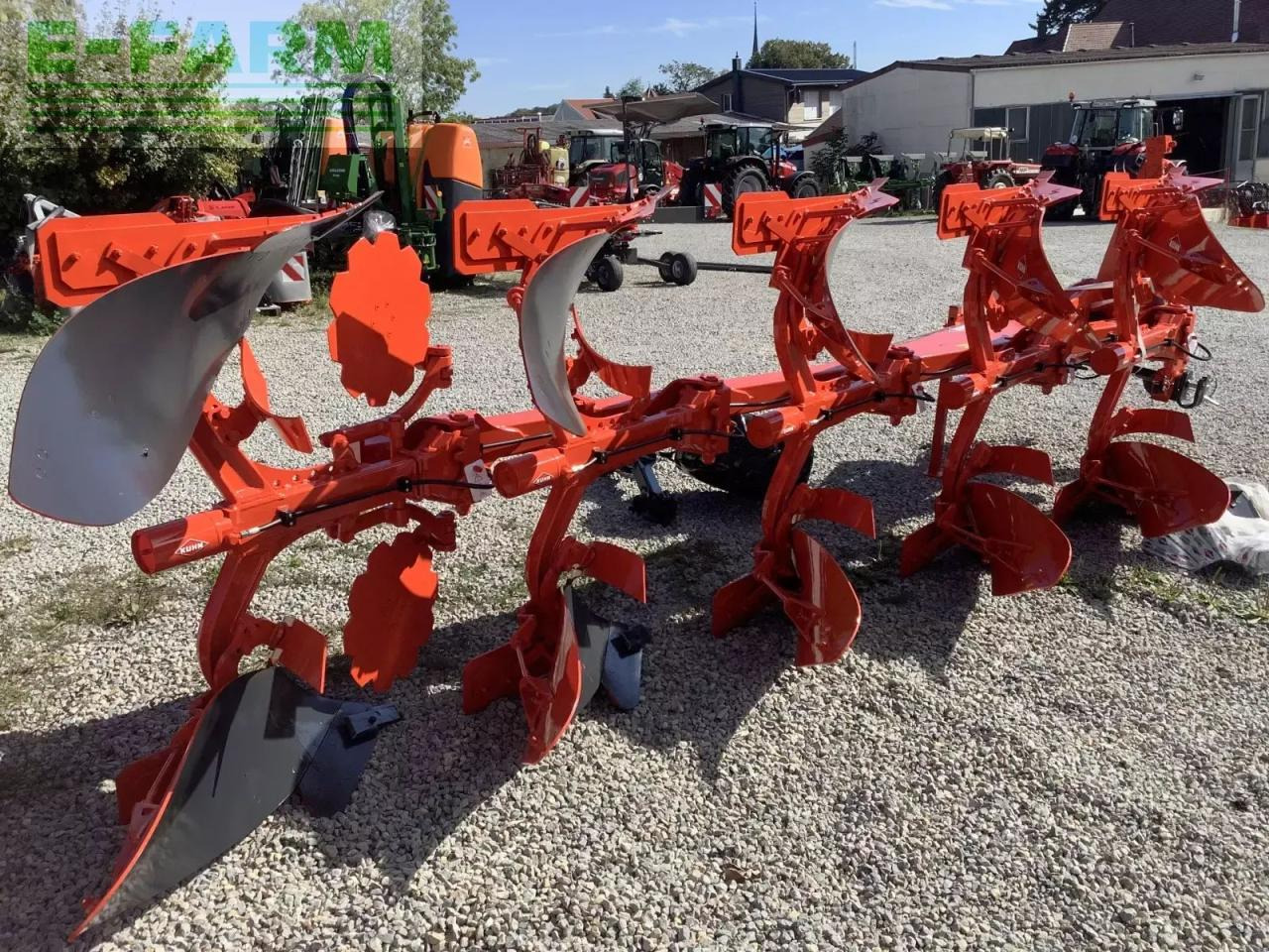Kuhn vari master 123 5 nsh - Charrue: photos 1 Kuhn vari master 123 5 nsh - Charrue: photos 1