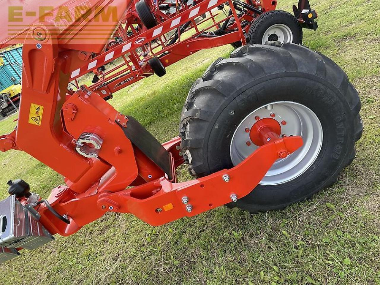 Kuhn varileader - Charrue: photos 2 Kuhn varileader - Charrue: photos 2