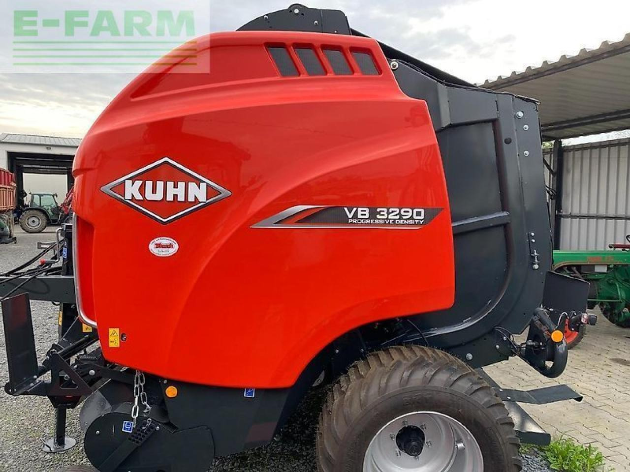 Kuhn vb3290 oc14 - Presse à balles cubiques: photos 4 Kuhn vb3290 oc14 - Presse à balles cubiques: photos 4