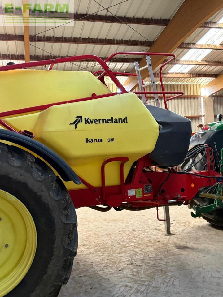 Kverneland ikarus s 38 - Pulvérisateur traîné: photos 4 Kverneland ikarus s 38 - Pulvérisateur traîné: photos 4