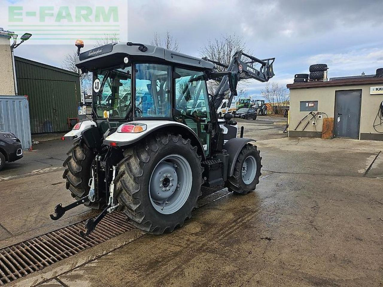 Lamborghini spire 100 trend - Tracteur agricole: photos 3 Lamborghini spire 100 trend - Tracteur agricole: photos 3