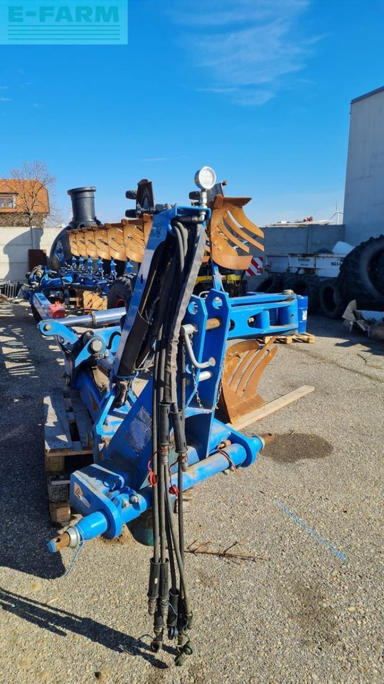 Lemken diamant 11vt6+1l100 - Charrue: photos 2 Lemken diamant 11vt6+1l100 - Charrue: photos 2