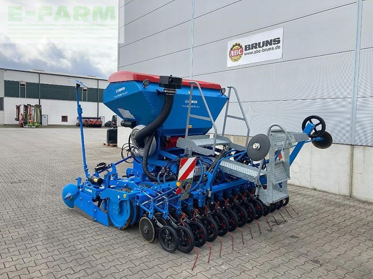 Lemken solitair 9+ / zirkon 12/300 - Outils du sol: photos 3 Lemken solitair 9+ / zirkon 12/300 - Outils du sol: photos 3