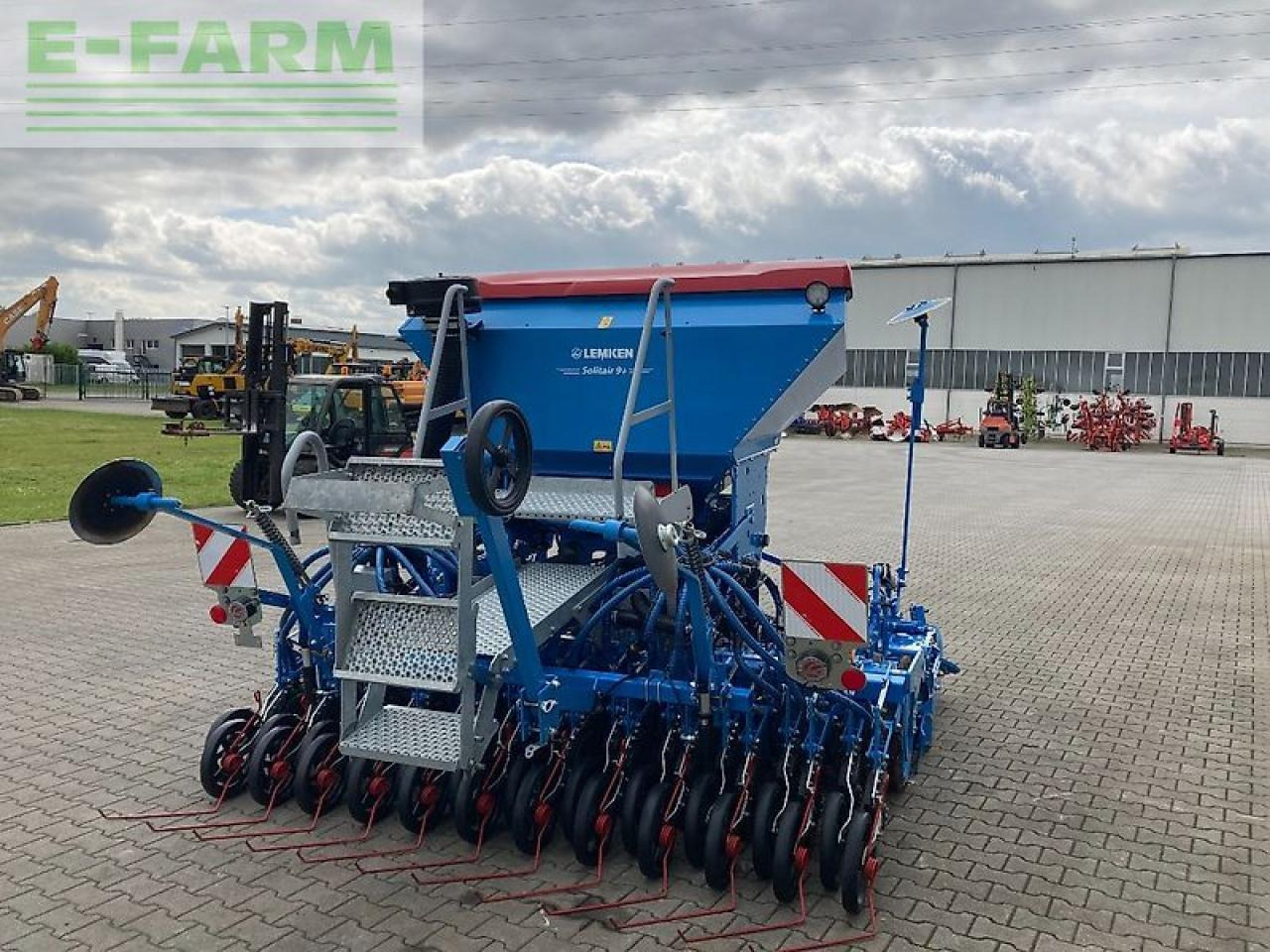 Lemken solitair 9+ / zirkon 12/300 - Outils du sol: photos 4 Lemken solitair 9+ / zirkon 12/300 - Outils du sol: photos 4