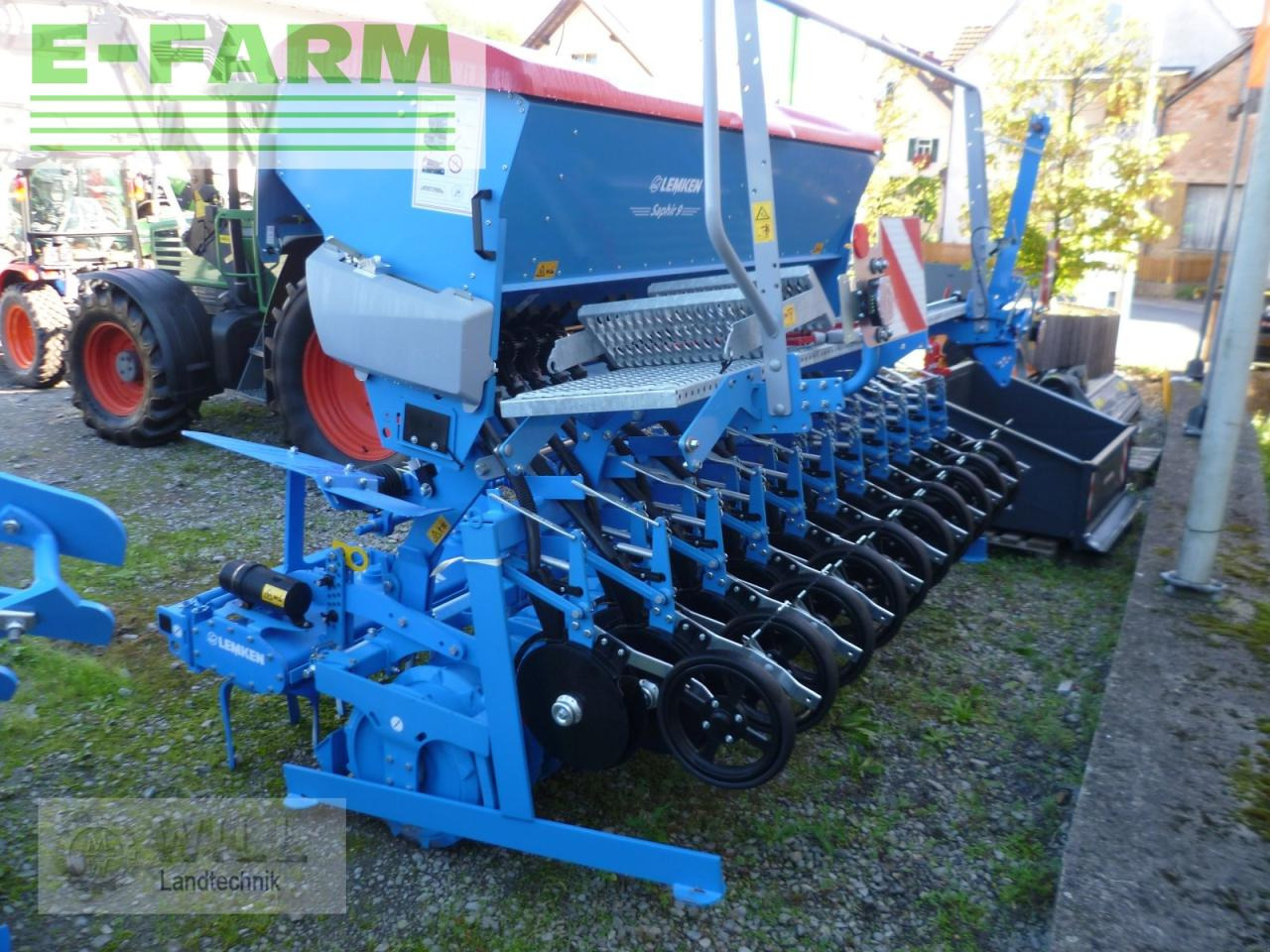 Lemken zirkon 8/300 + saphir 7/300 - Combiné de semis: photos 2 Lemken zirkon 8/300 + saphir 7/300 - Combiné de semis: photos 2