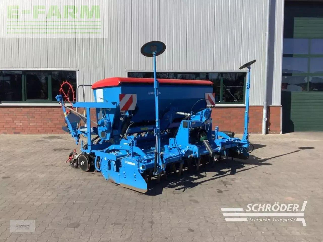 Lemken zirkon 8/300 + saphir 9/300 - Combiné de semis: photos 1 Lemken zirkon 8/300 + saphir 9/300 - Combiné de semis: photos 1