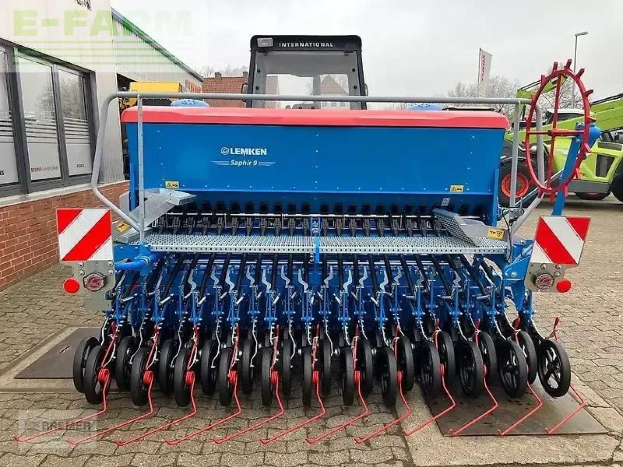 Lemken zirkon 8/300 & saphir 9/300 - Combiné de semis: photos 2 Lemken zirkon 8/300 & saphir 9/300 - Combiné de semis: photos 2