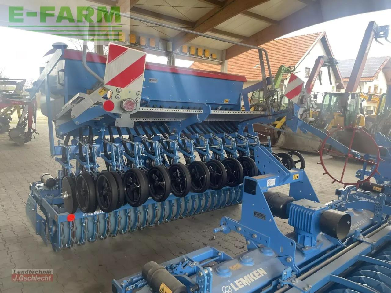 Lemken zirkon 8 + saphir 9 - Combiné de semis: photos 3 Lemken zirkon 8 + saphir 9 - Combiné de semis: photos 3
