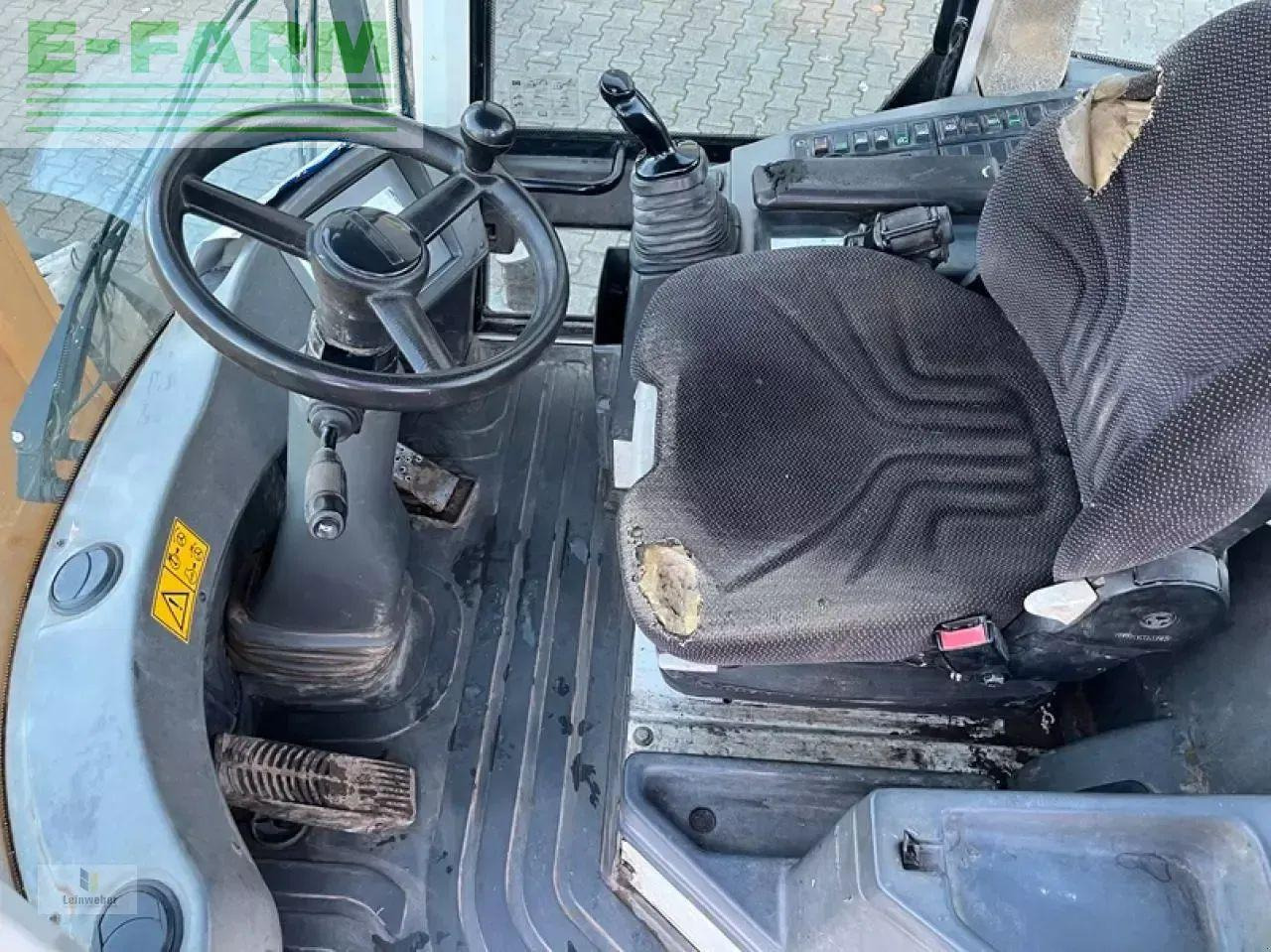 Liebherr 514 l stereolader - Mini pelle: photos 5 Liebherr 514 l stereolader - Mini pelle: photos 5