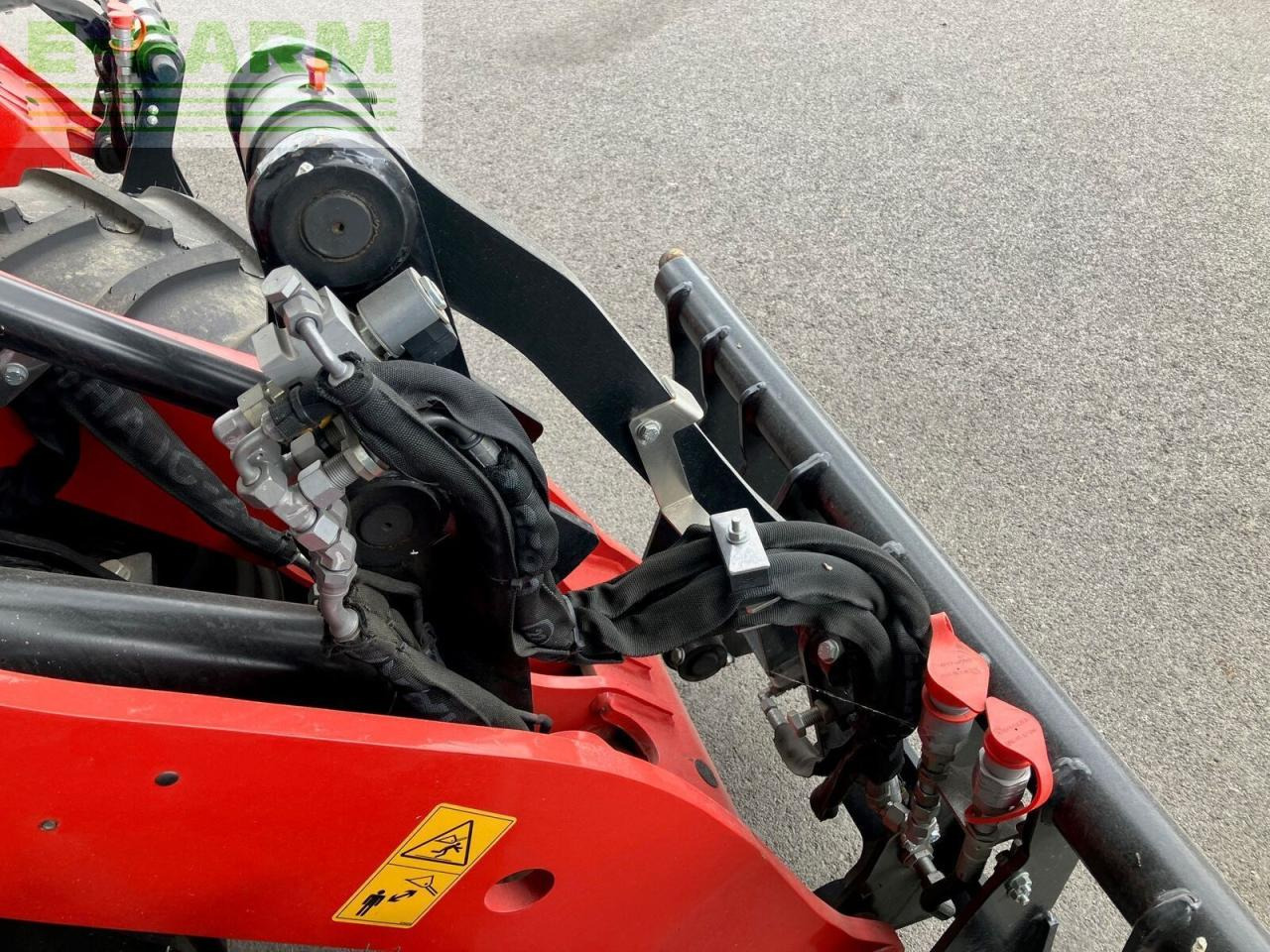 Mini pelle Manitou manitou mla 4-50: photos 9 Mini pelle Manitou manitou mla 4-50: photos 9