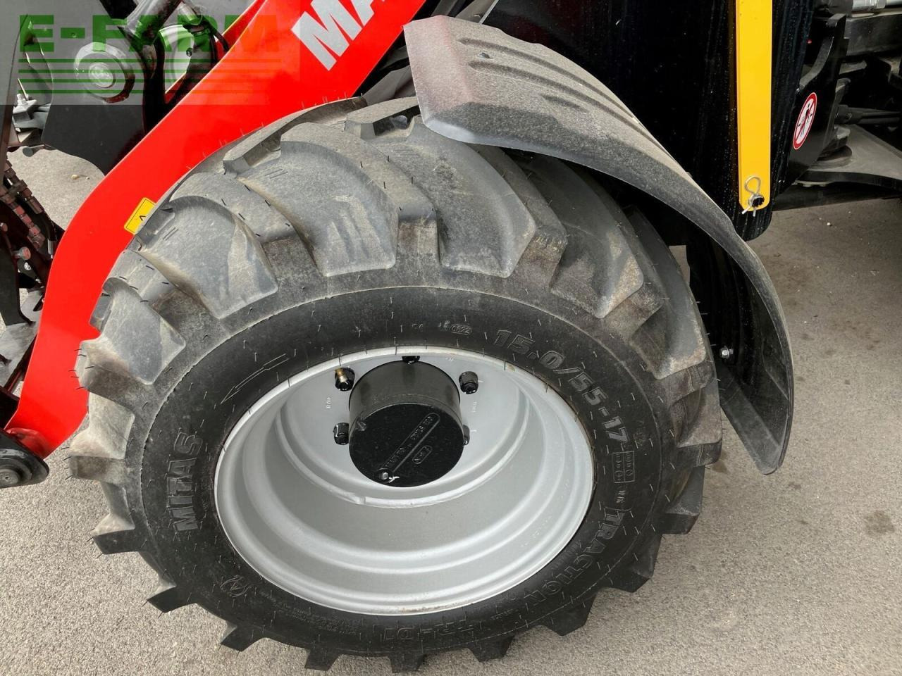 Mini pelle Manitou manitou mla 5-50: photos 8 Mini pelle Manitou manitou mla 5-50: photos 8