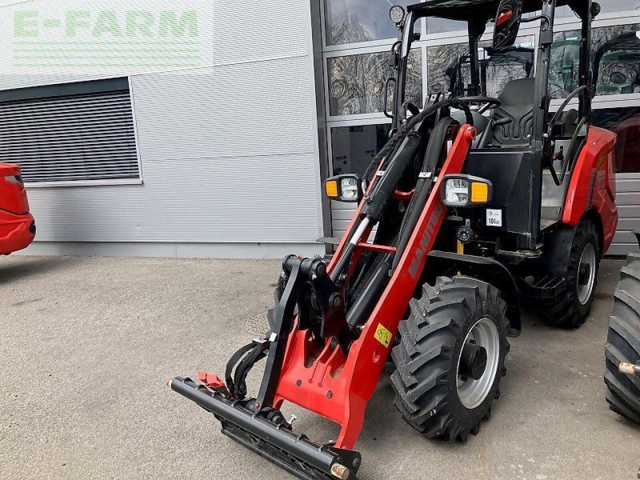 Valet de ferme Manitou mla 4-50: photos 8 Valet de ferme Manitou mla 4-50: photos 8