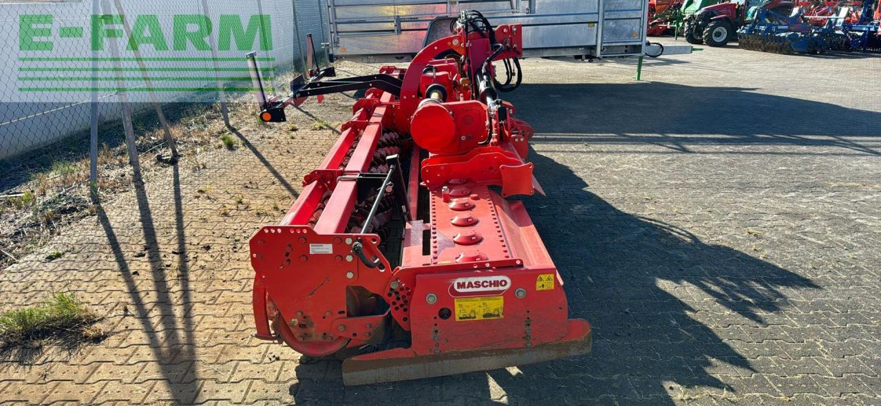 Maschio Toro 7000 - Outils du sol: photos 5 Maschio Toro 7000 - Outils du sol: photos 5