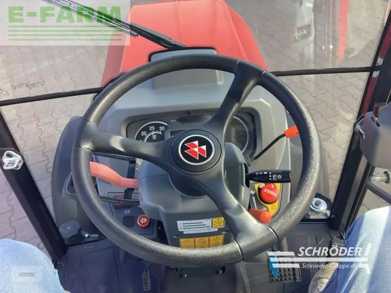 Massey Ferguson 1735 m hc - Tracteur agricole: photos 2 Massey Ferguson 1735 m hc - Tracteur agricole: photos 2