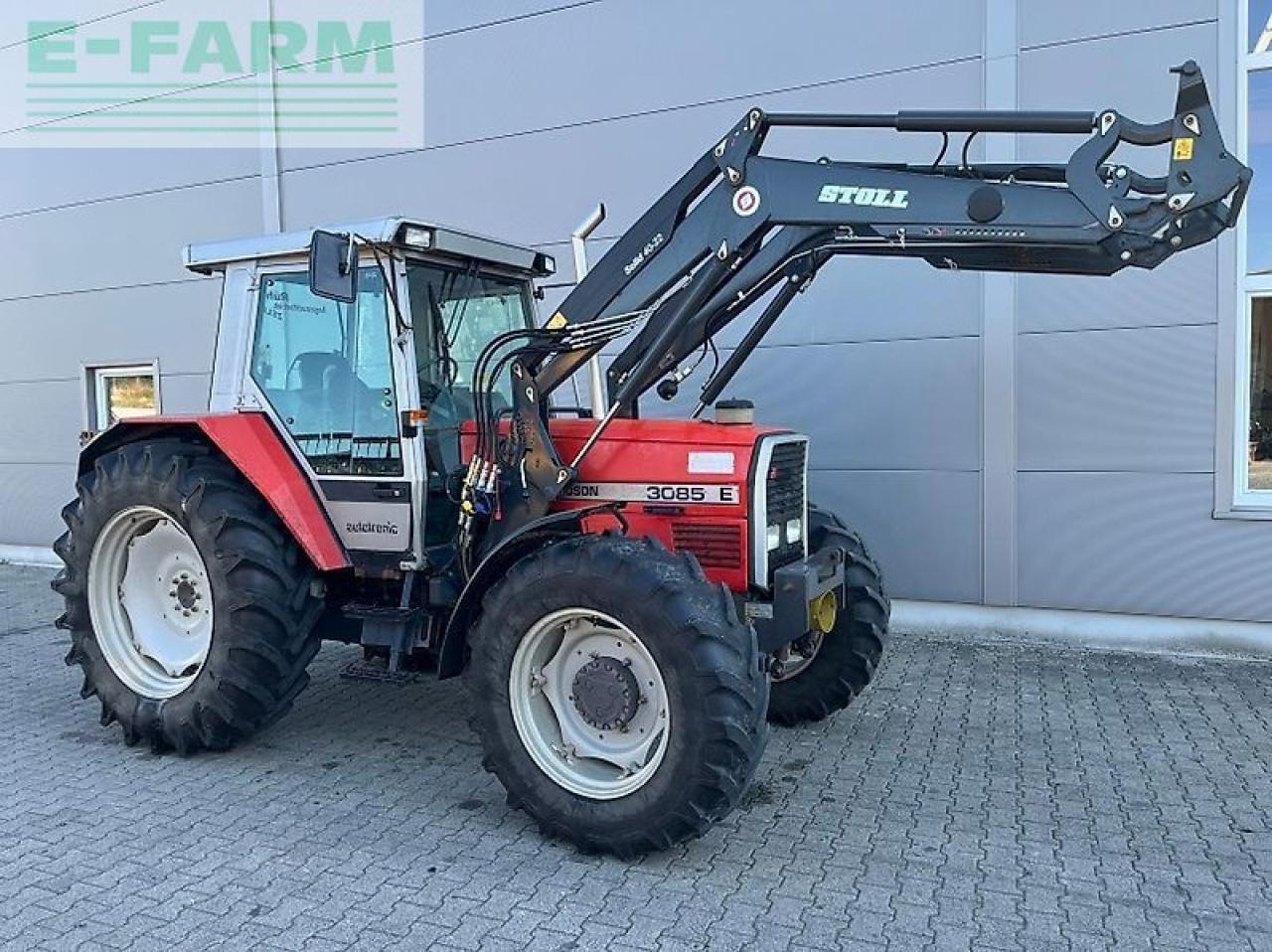 Massey Ferguson 3085 e - Tracteur agricole: photos 1 Massey Ferguson 3085 e - Tracteur agricole: photos 1