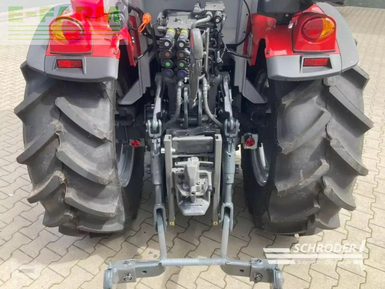 Massey Ferguson 3fr.85 cab efficient - Tracteur agricole: photos 4 Massey Ferguson 3fr.85 cab efficient - Tracteur agricole: photos 4