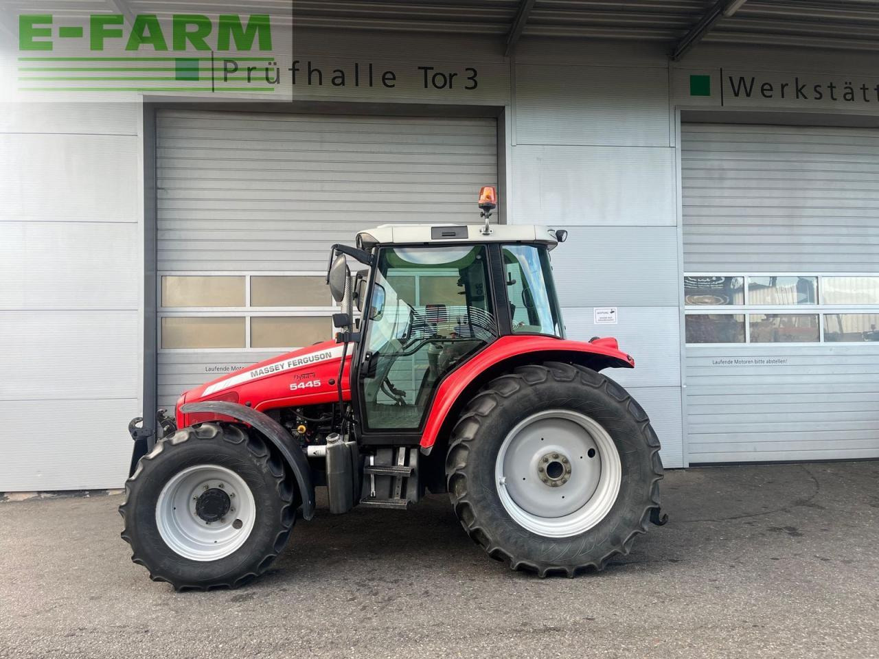 Massey Ferguson 5445 dyna-4 - Tracteur agricole: photos 5 Massey Ferguson 5445 dyna-4 - Tracteur agricole: photos 5