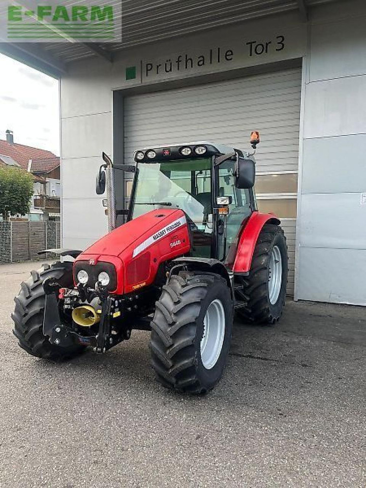 Massey Ferguson 5445 dyna-4 - Tracteur agricole: photos 2 Massey Ferguson 5445 dyna-4 - Tracteur agricole: photos 2