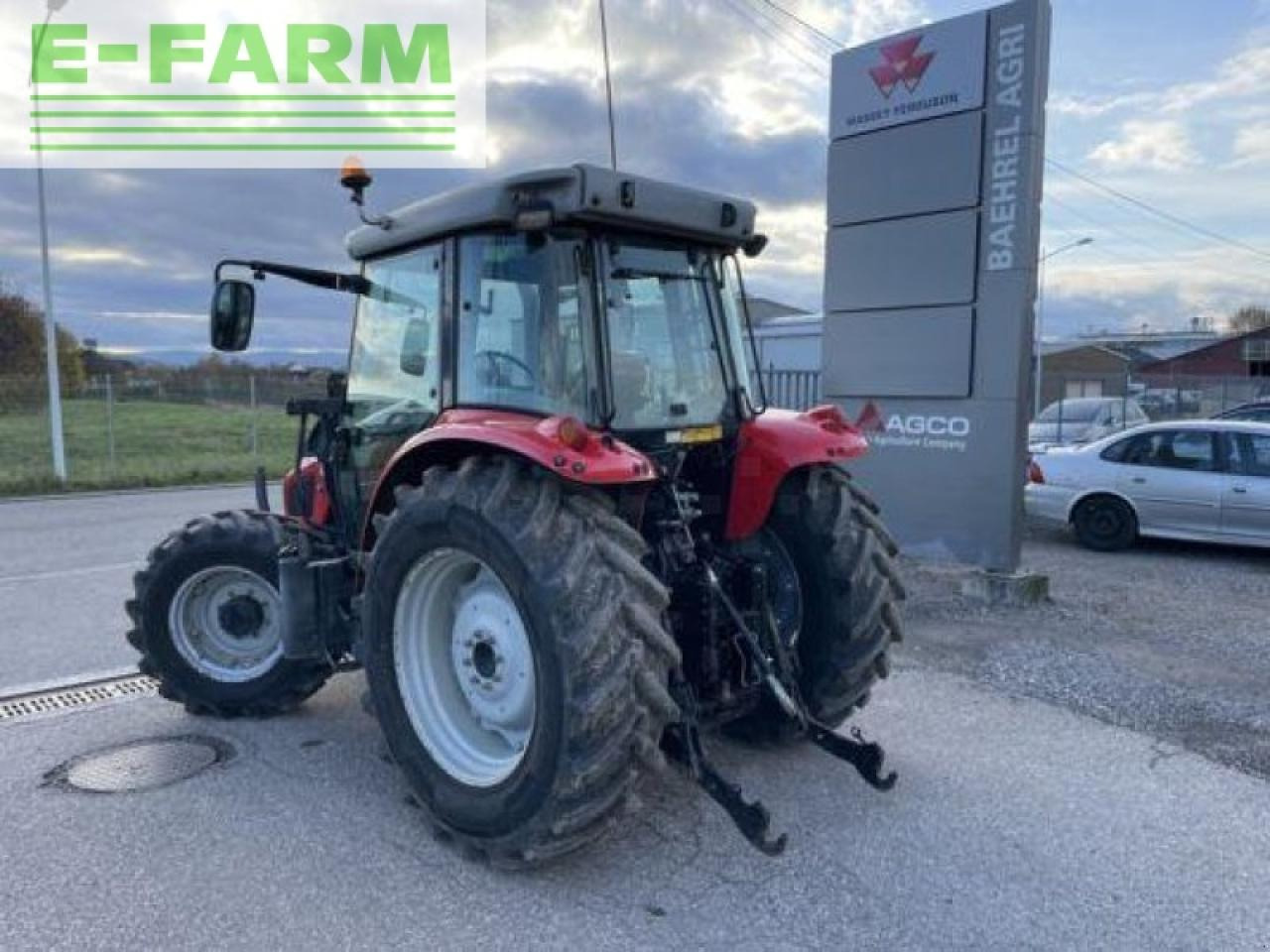 Massey Ferguson 5455 - Tracteur agricole: photos 3 Massey Ferguson 5455 - Tracteur agricole: photos 3