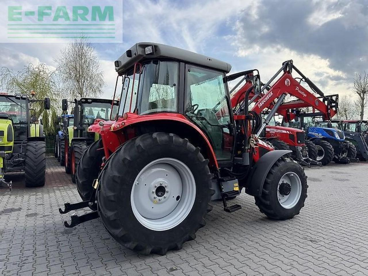 Massey Ferguson 5455 + faucheux prestige 120 - Tracteur agricole: photos 5 Massey Ferguson 5455 + faucheux prestige 120 - Tracteur agricole: photos 5